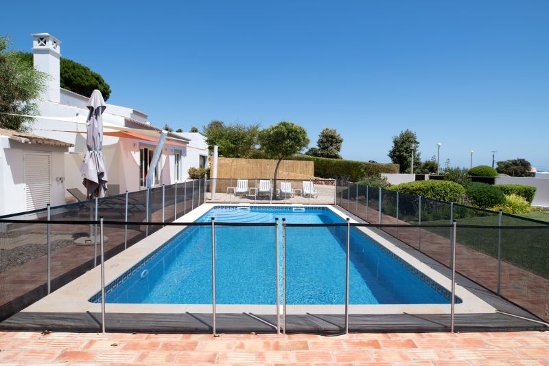 Pool Safety Fencing detail