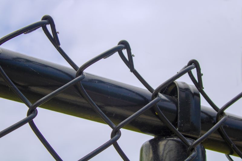 Vinyl Chain Link Fence Repair